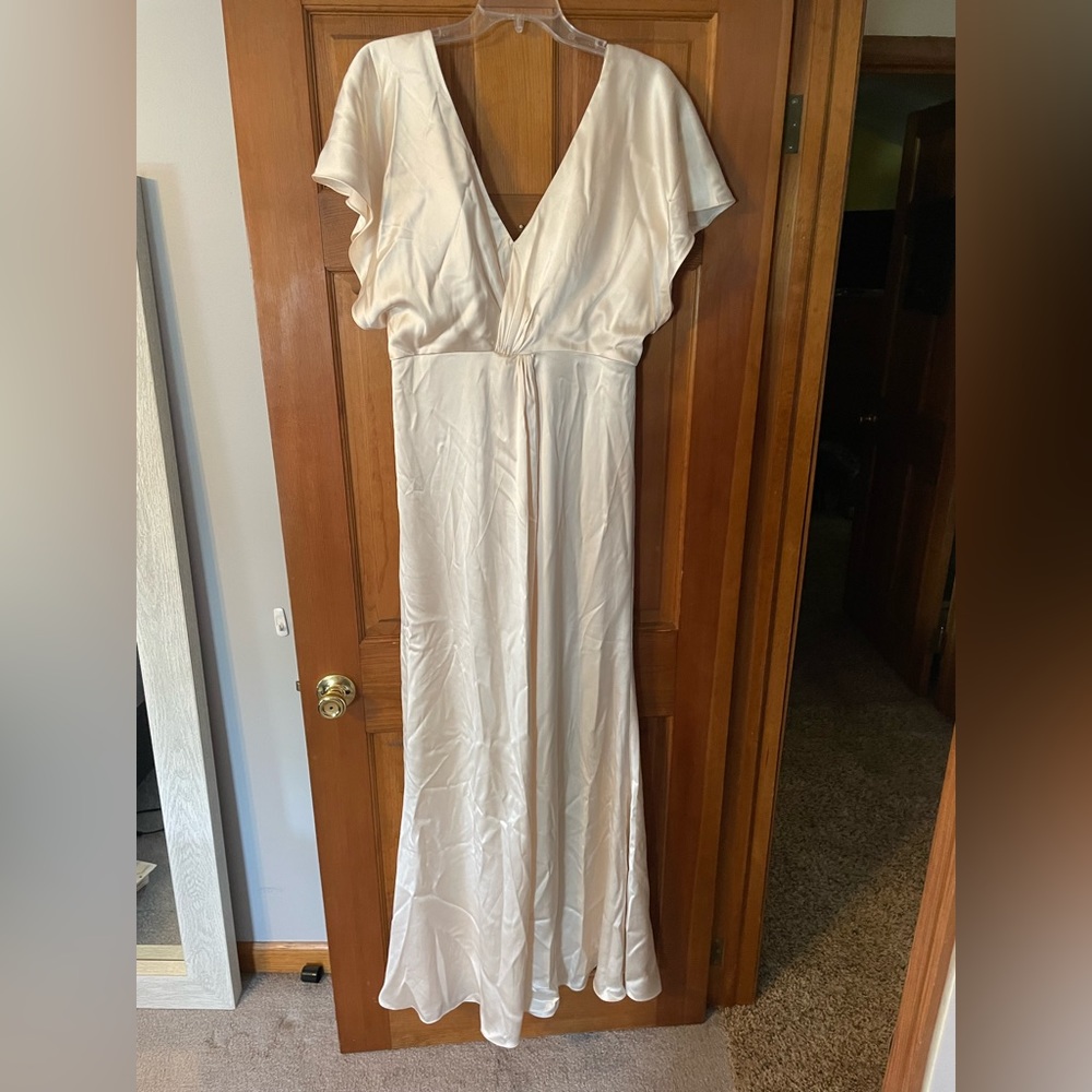 Revelry Soft champagne Gwen Satin dress size 12.